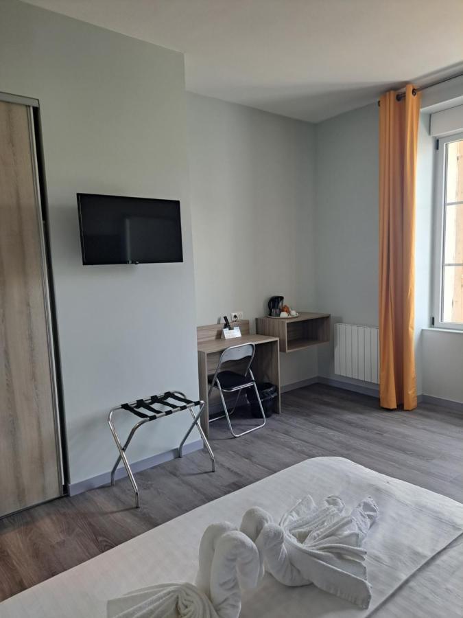 Le Petit Vedaquais Bed & Breakfast Vaas Exterior photo